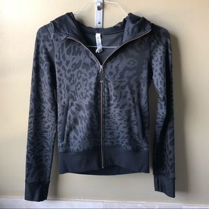 Lululemon Women’s Jacket Size 2